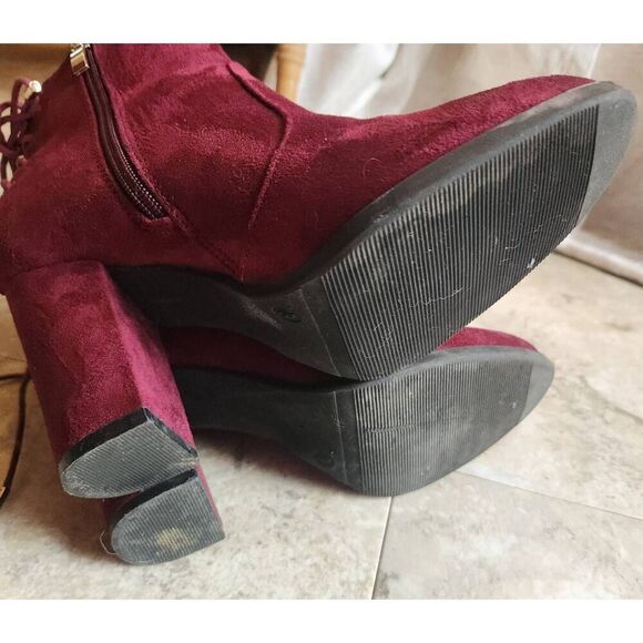 Eva & Zoe gorgeous suade burgandy ankle boots - Picture 8 of 9
